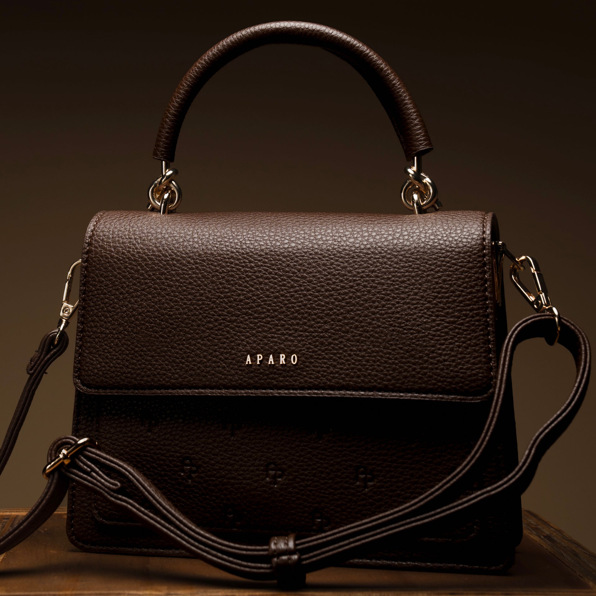 Doctor Bag Mia Bag Coccinelle Medium Dew Tote Bag Black FARFETCH UZ